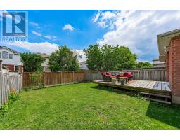 15 CAMM CRESCENT - 38