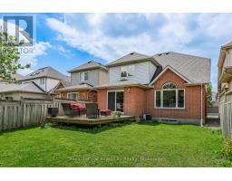 15 CAMM CRESCENT - 40