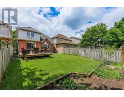 15 CAMM CRESCENT - 42