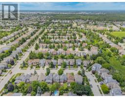 15 CAMM CRESCENT - 46