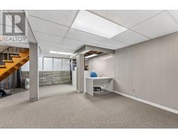 232 PICTON STREET W - 35