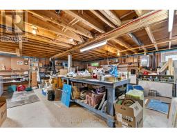 232 PICTON STREET W - 38
