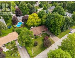 232 PICTON STREET W - 4