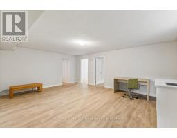 118 STONEBROOK WAY - 19