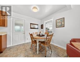 29 DELMAR BOULEVARD - 11