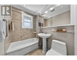 29 DELMAR BOULEVARD - 23
