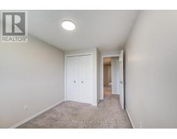 208 FEATHERSTONE CRESCENT - 25