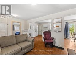 260 VICTORIA STREET W - 8