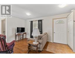 260 VICTORIA STREET W - 9