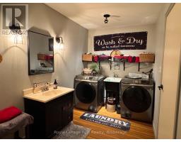 614406 HAMILTON LANE - 25