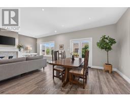 13 THIMBLEWEED DRIVE - 13