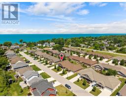 13 THIMBLEWEED DRIVE - 2