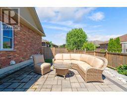 13 THIMBLEWEED DRIVE - 32