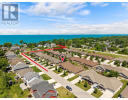 13 THIMBLEWEED DRIVE - 35