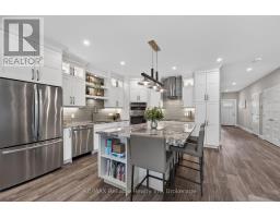 13 THIMBLEWEED DRIVE - 7