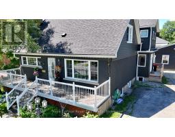 8 ROSEWOOD AVENUE - 1