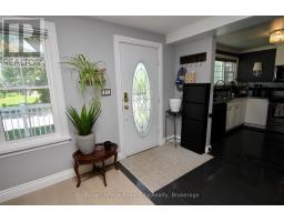 8 ROSEWOOD AVENUE - 14