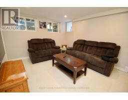 8 ROSEWOOD AVENUE - 37