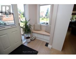 8 ROSEWOOD AVENUE - 6