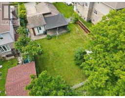 10 MACVILLE AVENUE - 30