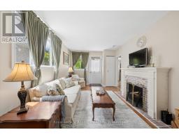 10 MACVILLE AVENUE - 7