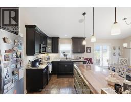323079 DURHAM ROAD E - 13