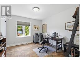 323079 DURHAM ROAD E - 14