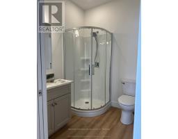 40 - 1182 QUEEN STREET - 4