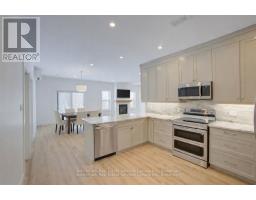 40 - 1182 QUEEN STREET - 5