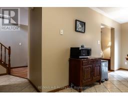 81 SOUTHVALE ROAD - 13