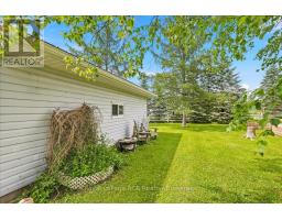 111466 GREY RD 14 - 37