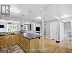 120 WELLINGTON 7 ROAD - 11