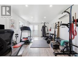 120 WELLINGTON 7 ROAD - 29