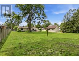 120 WELLINGTON 7 ROAD - 31
