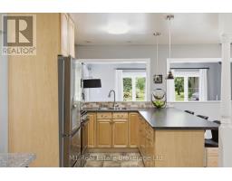 120 WELLINGTON 7 ROAD - 9