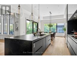 54 FOREST STREET - 16