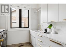 54 FOREST STREET - 28