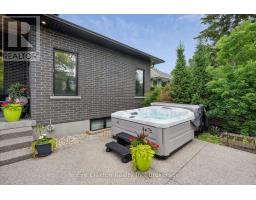 54 FOREST STREET - 42