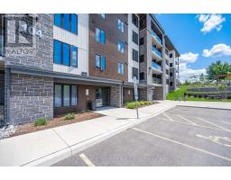 102 - 104 SUMMIT RIDGE DRIVE - 4