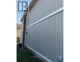 4208 TERRACE AVENUE - 8