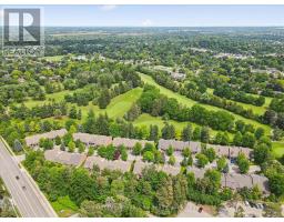 17 FAIRWAY LANE - 42