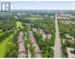 17 FAIRWAY LANE - 43