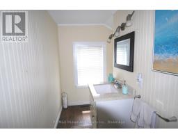 172 ELORA STREET S - 14