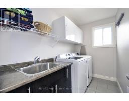 3 LOCKWOOD STREET - 32