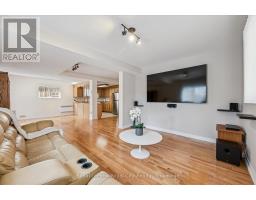 87 LAW DRIVE - 30