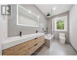 61 FLORESTA COURT - 23
