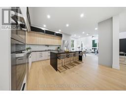 61 FLORESTA COURT - 8