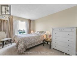 906 - 358 WATERLOO AVENUE - 8