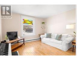 17 WAUBEEK STREET - 14