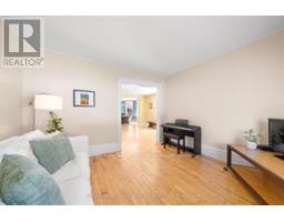 17 WAUBEEK STREET - 15